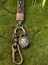 Load image into Gallery viewer, LION KING Keychain